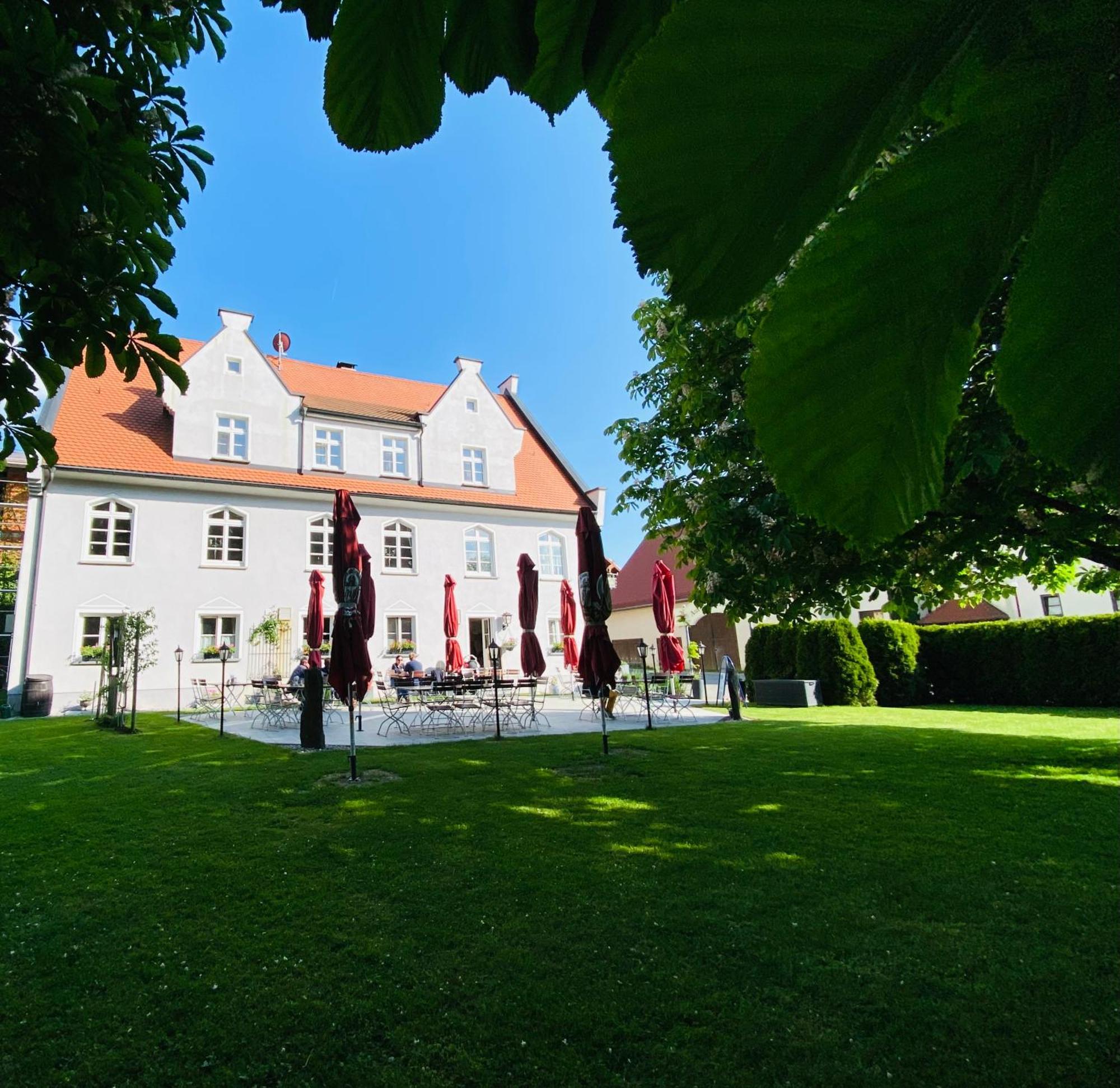 Gasthof Roessle Eberhardzell Furamoos Exterior photo